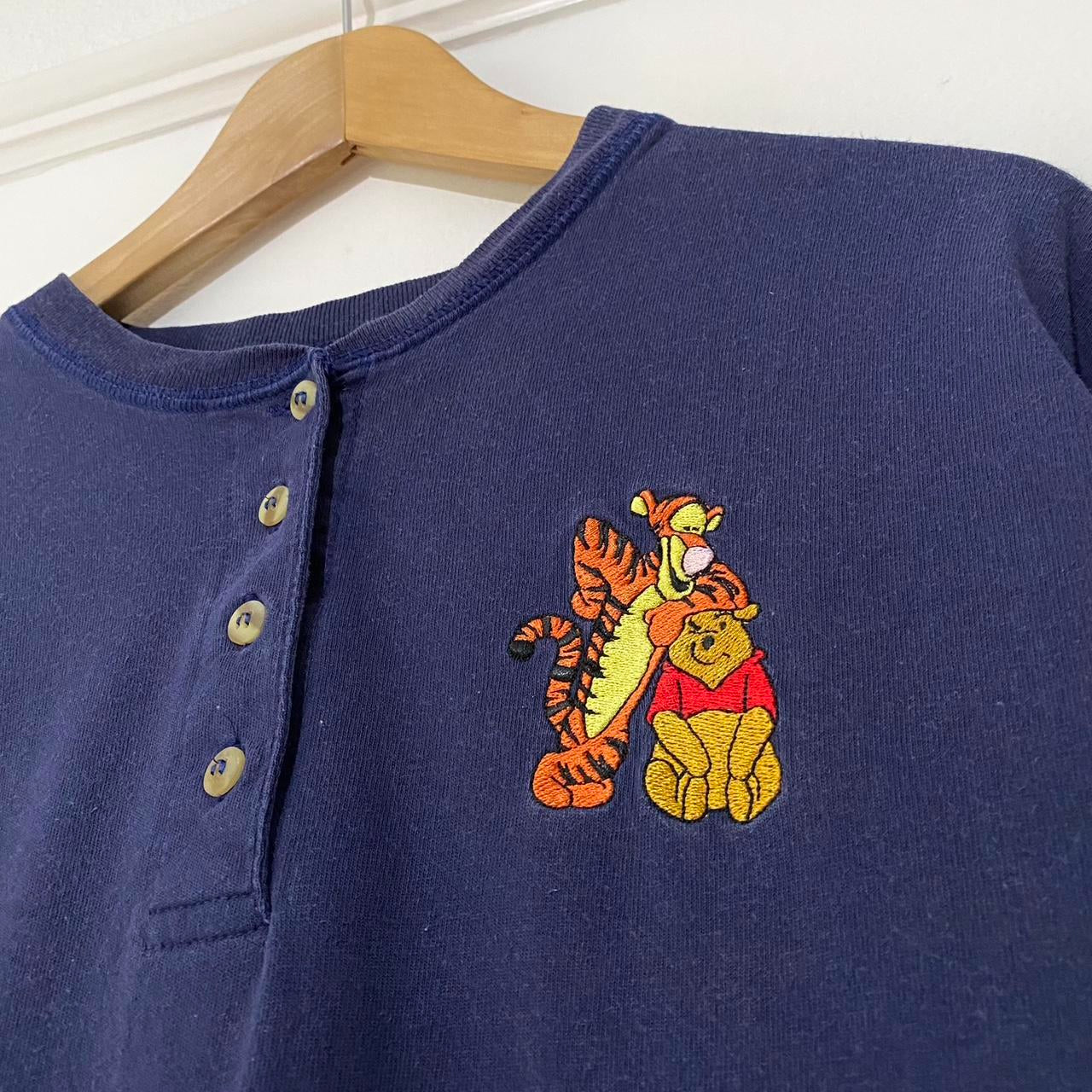 Vintage Tigger & Pooh Embroidered Henley Long Sleeve (S/M)