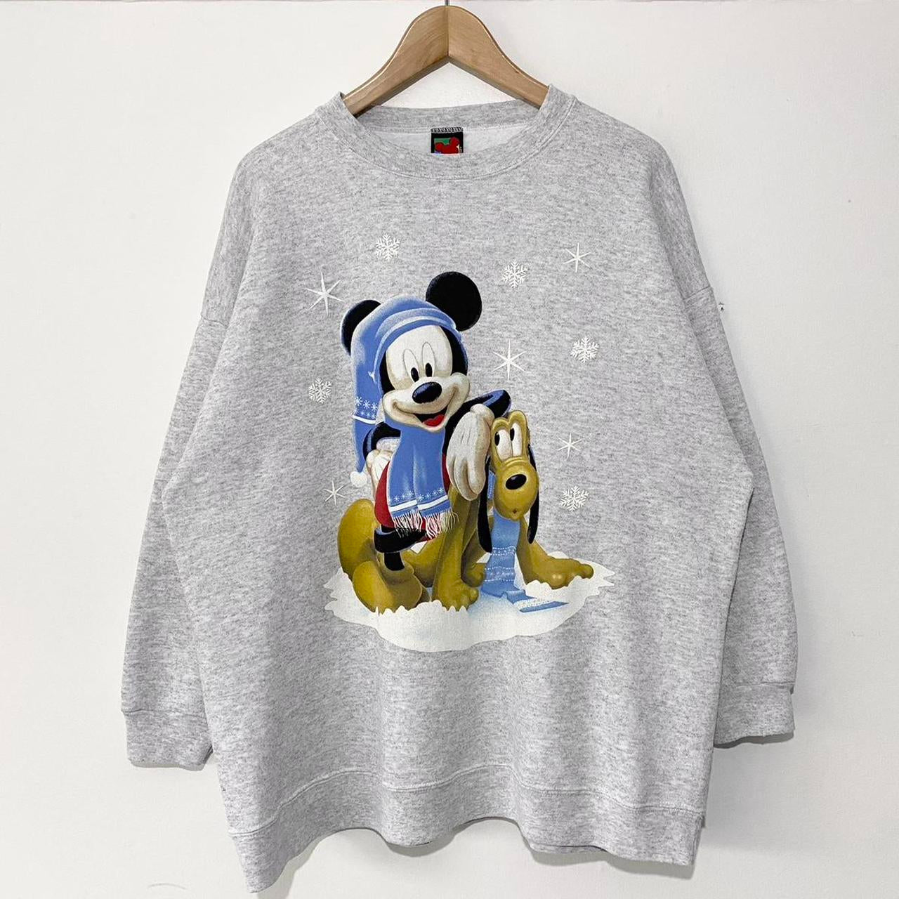 Vintage Pluto & Mickey Winter 90s Sweatshirt (L)