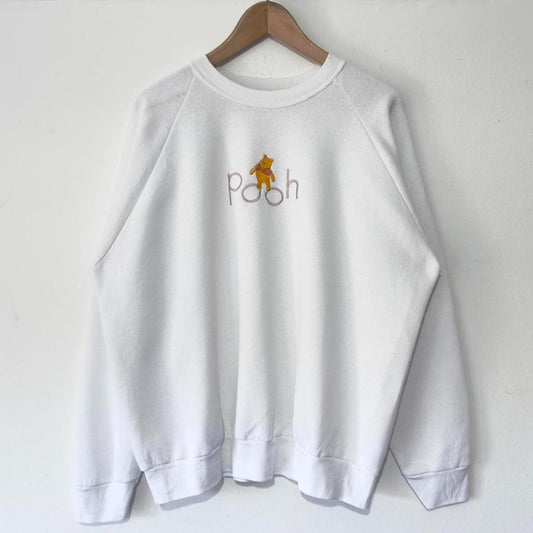 Vintage Winnie the Pooh Embroidered 90s Sweatshirt (L)