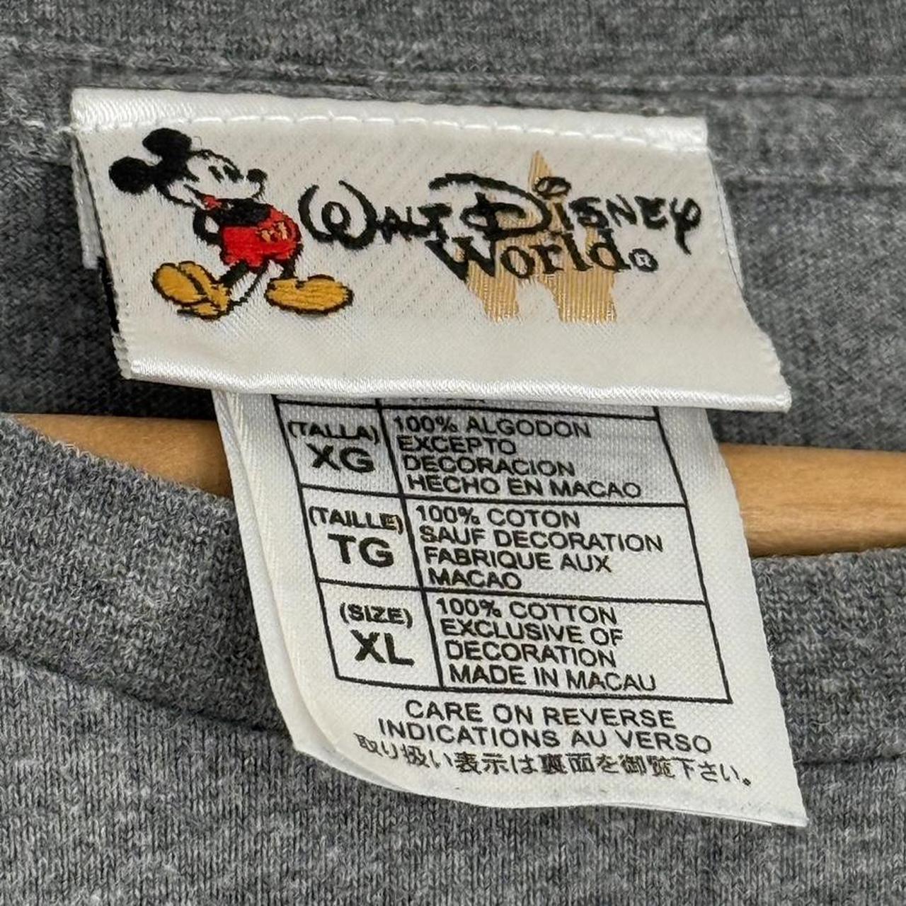 Vintage Walt Disney World Grumpy Embroidered 00s T Shirt (L/XL)