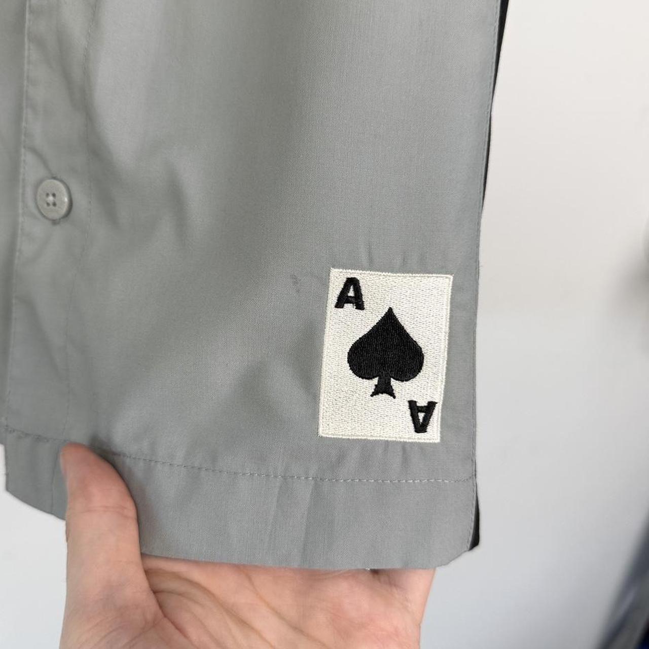 Vintage Disneyland Big Bad Wolf Poker Club 00s Button Up Shirt (M)