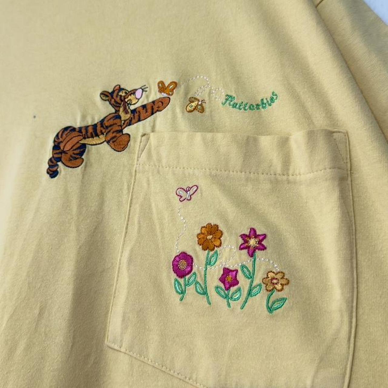 Vintage Tigger, Flowers & Butterflies 00s T Shirt (XL)