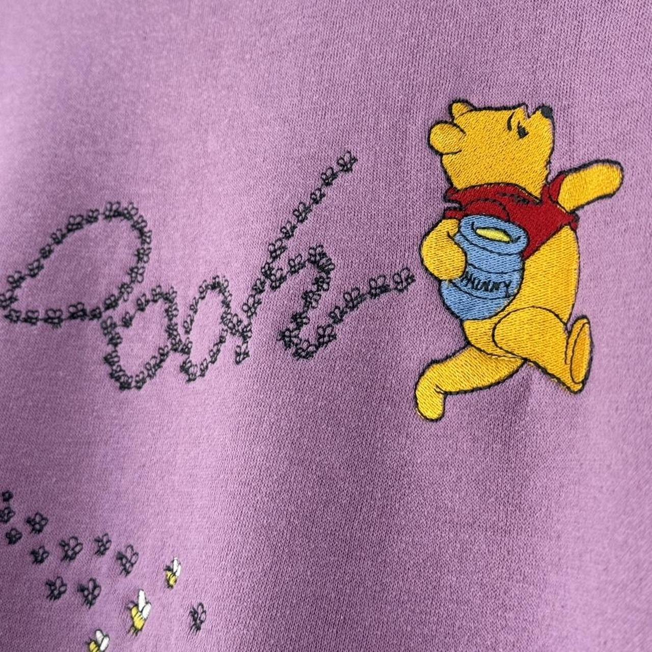 Vintage Winnie the Pooh Embroidered 90s Sweatshirt (L/XL)