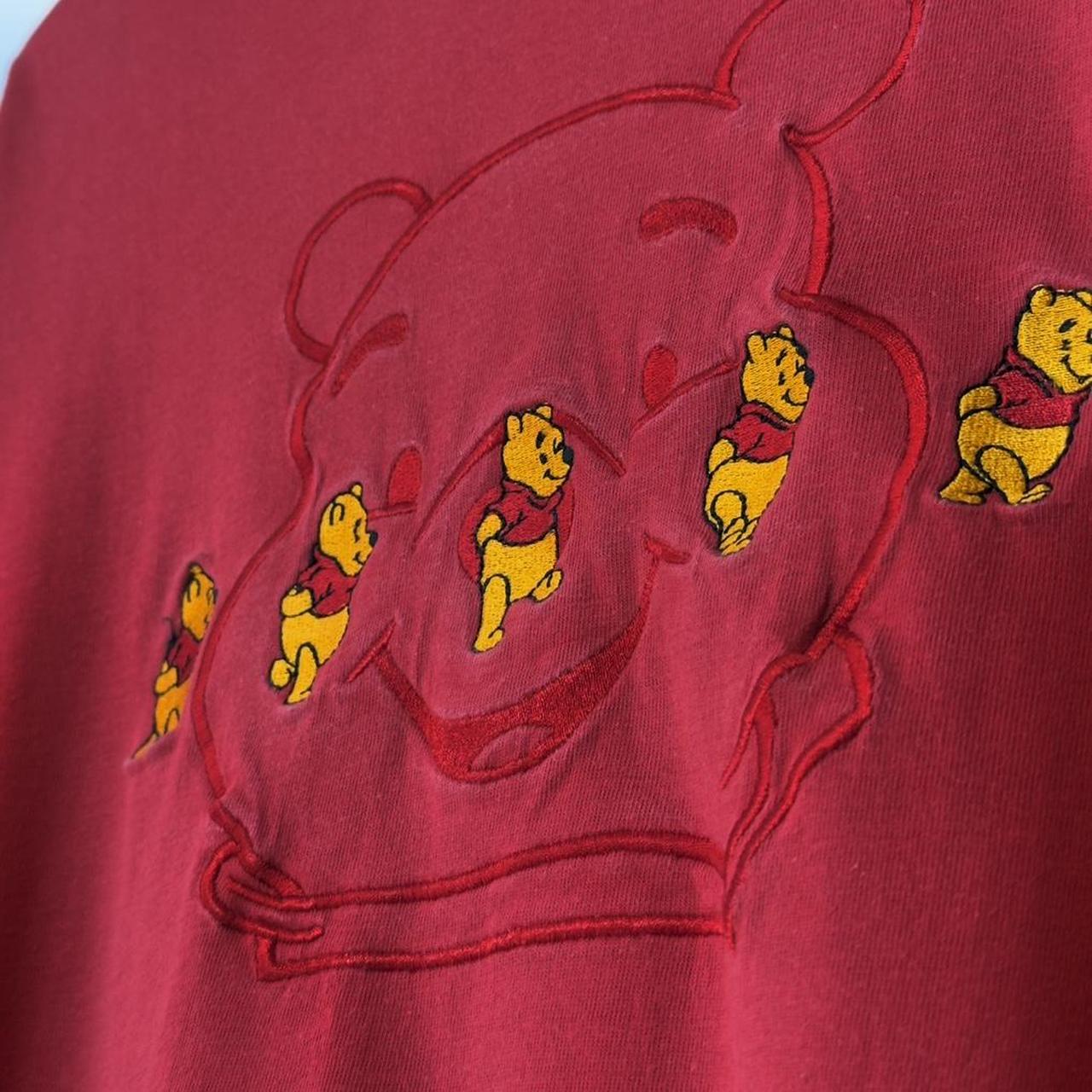 Vintage Winnie the Pooh Embroidered 90s T Shirt (M/L)