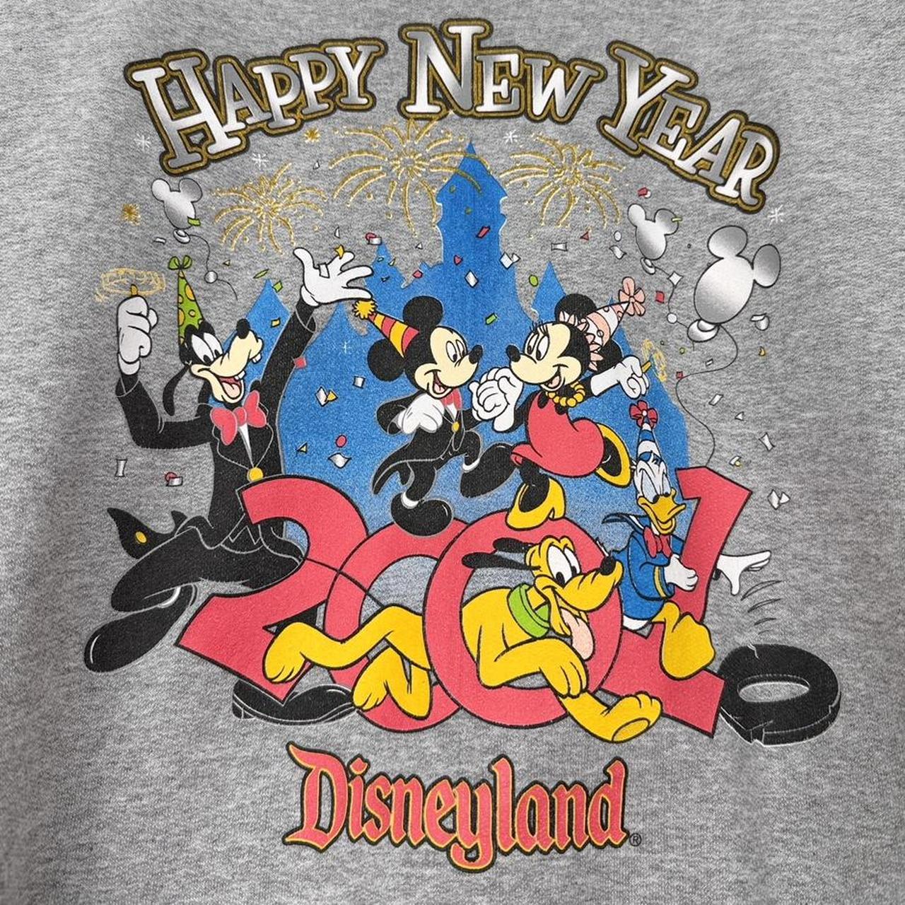 Vintage Disneyland Happy New Year 2001 Sweatshirt (S)