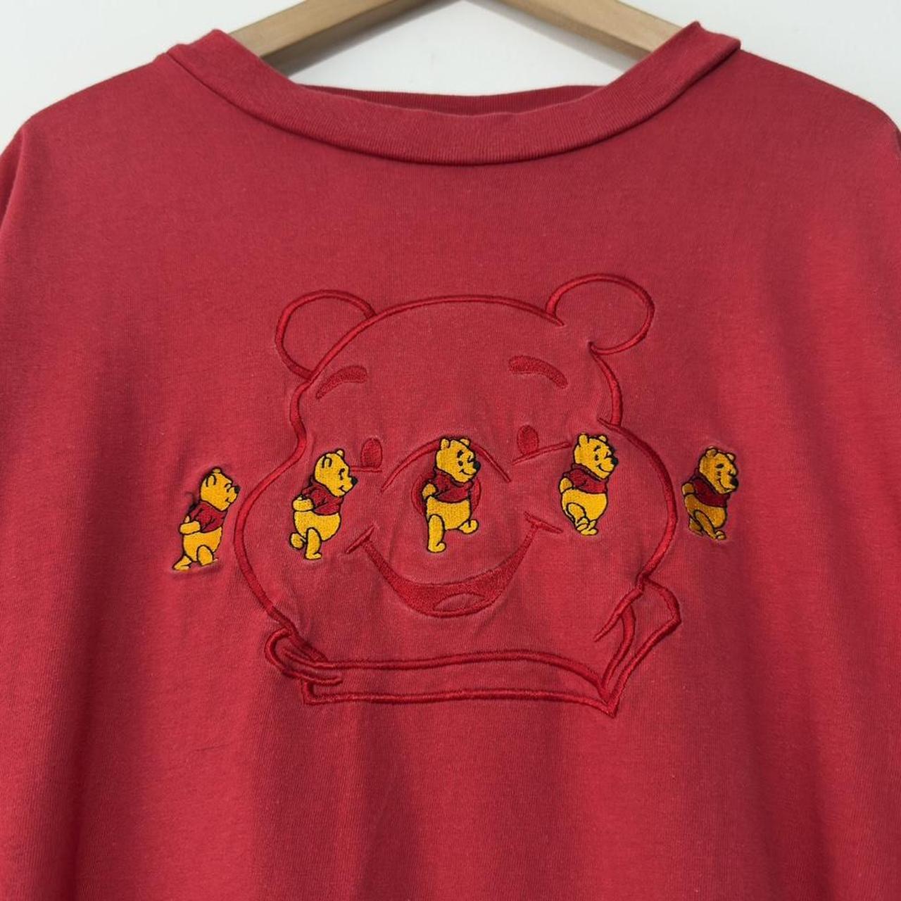 Vintage Winnie the Pooh Embroidered 90s T Shirt (M/L)