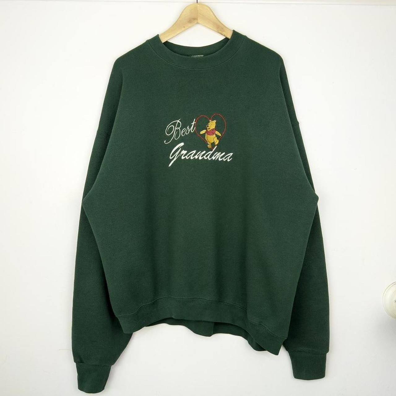 Vintage Winnie the Pooh Best Grandma Embroidered 90s Sweatshirt (XXL)