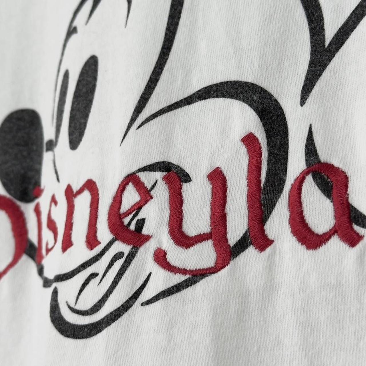 Vintage Disneyland Mickey Mouse Embroidered 90s T Shirt (M)