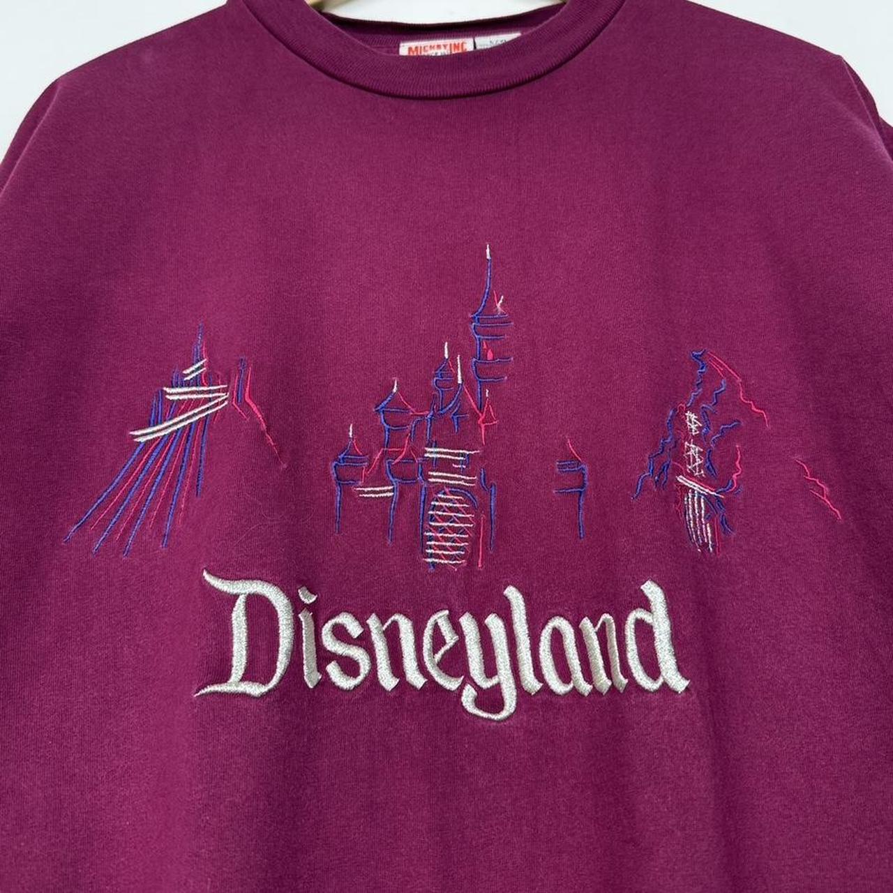 Vintage Disneyland Embroidered 90s T Shirt (L/XL)
