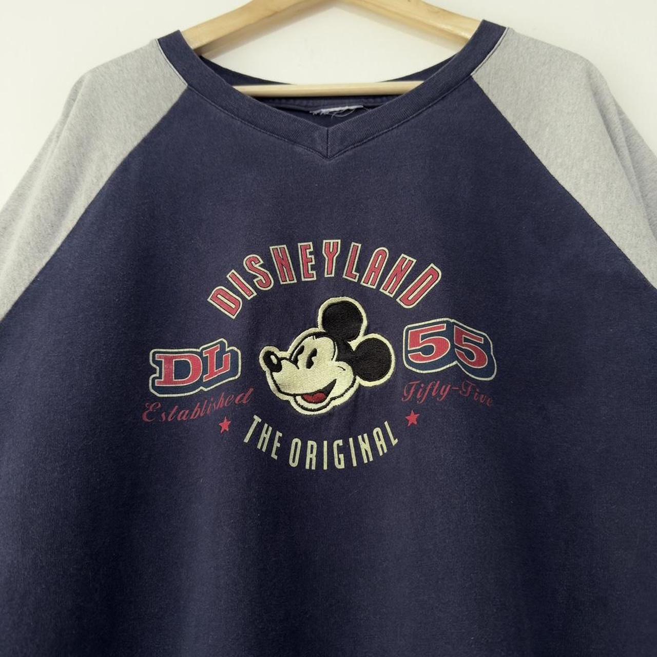 Vintage Disneyland Mickey Mouse 00 V Neck (XL)