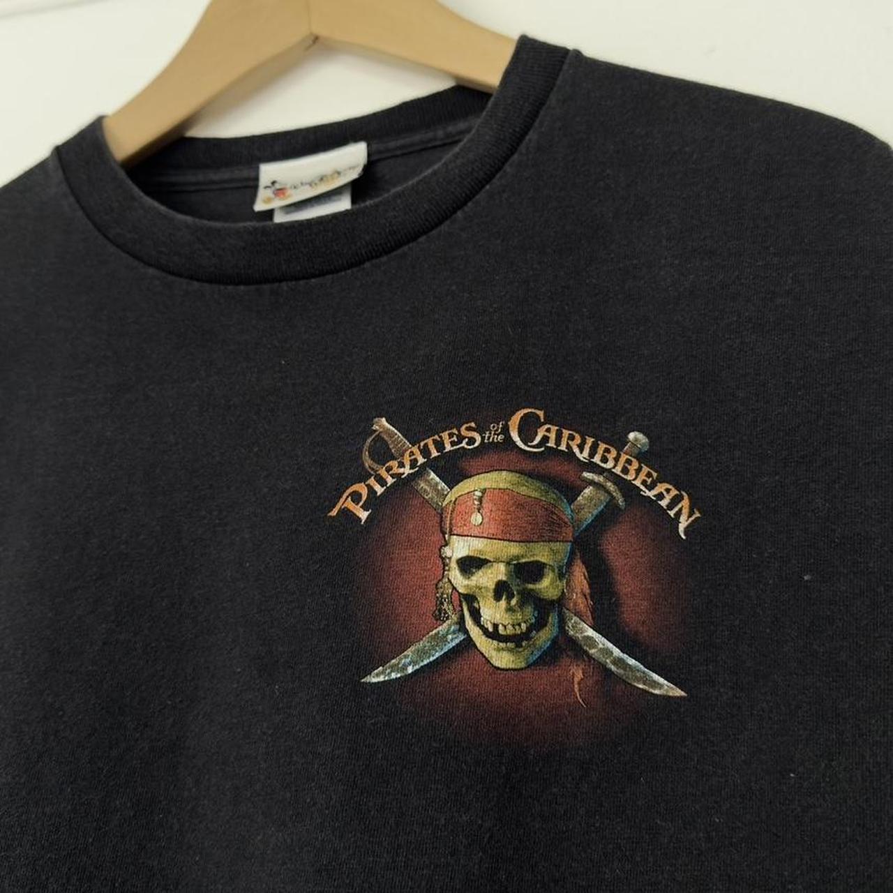 Vintage Pirates Of The Caribbean Disney World 00s T Shirt (M)
