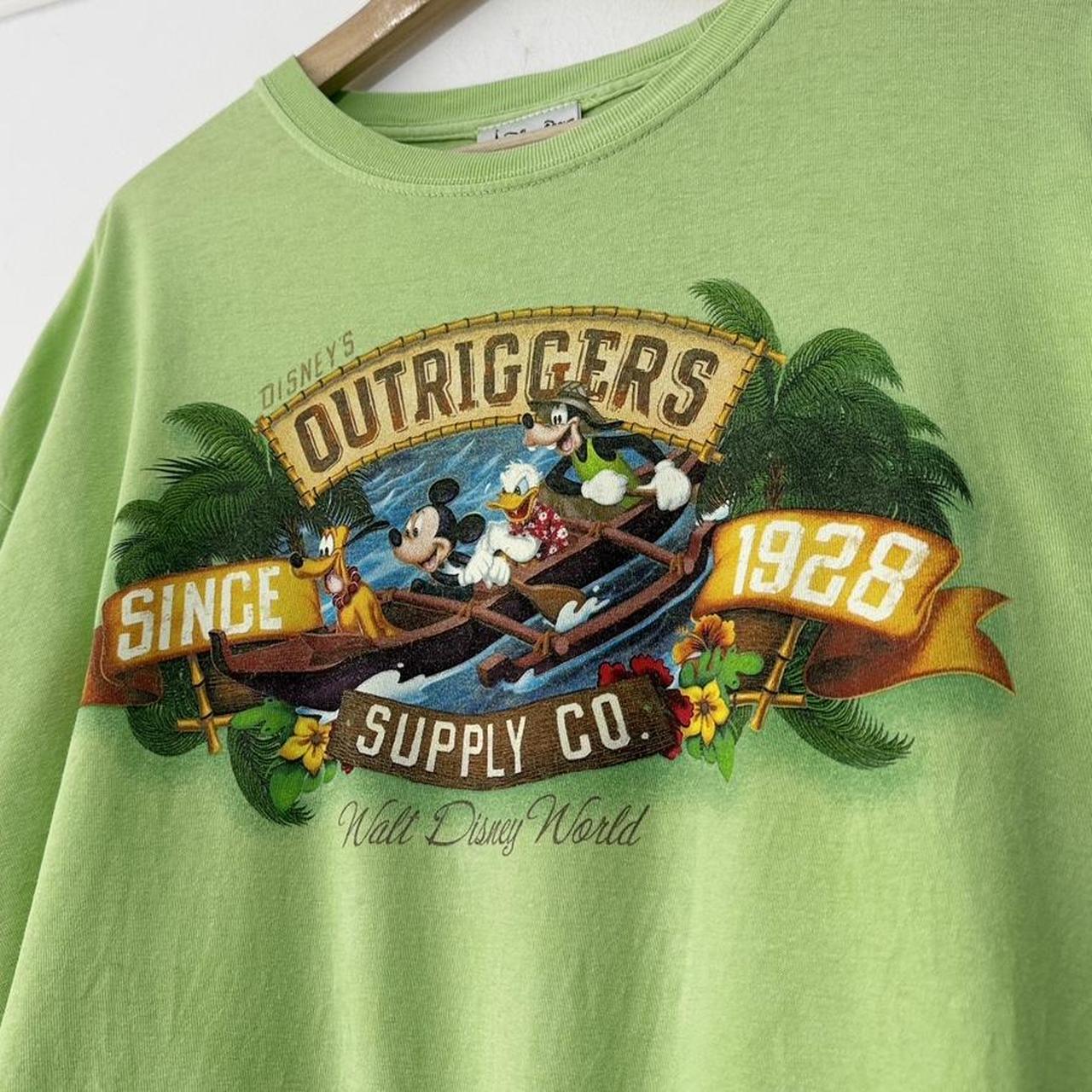 Walt Disney World Outriggers Supply Co T Shirt (XL)