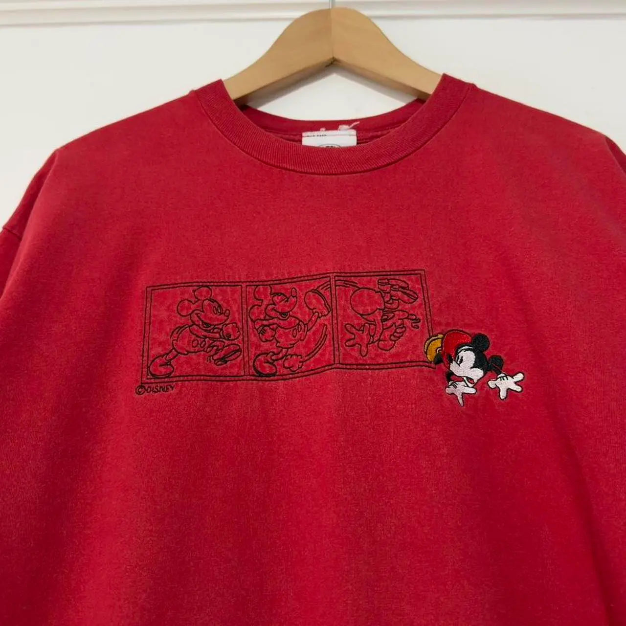 Vintage Mickey Mouse Embrodiered 90s T Shirt (XL)