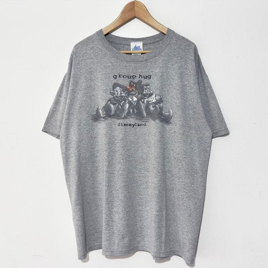 Vintage Disneyland Group Hug Seven Dwarfs 00s T Shirt (XL)