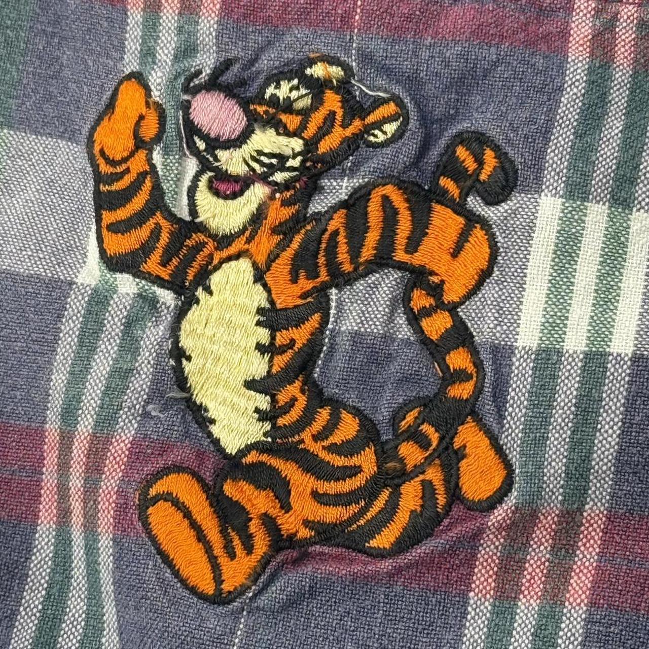 Vintage Tigger Disney Store Check 90s Button Shirt (XXL)