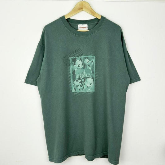 Vintage Mickey & Friends Disneyland Postcard 00s T Shirt (XL)