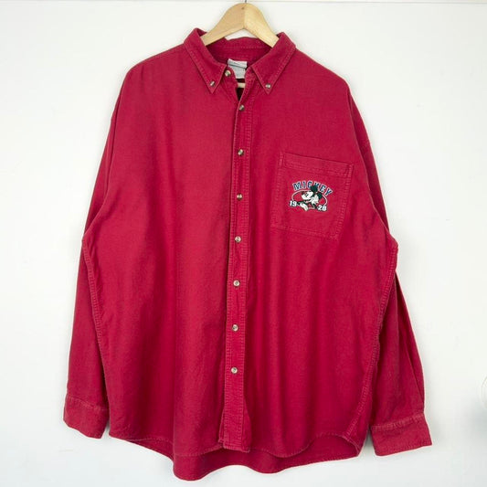Vintage Mickey Embroidered Disney Store 00s Shirt (XL)