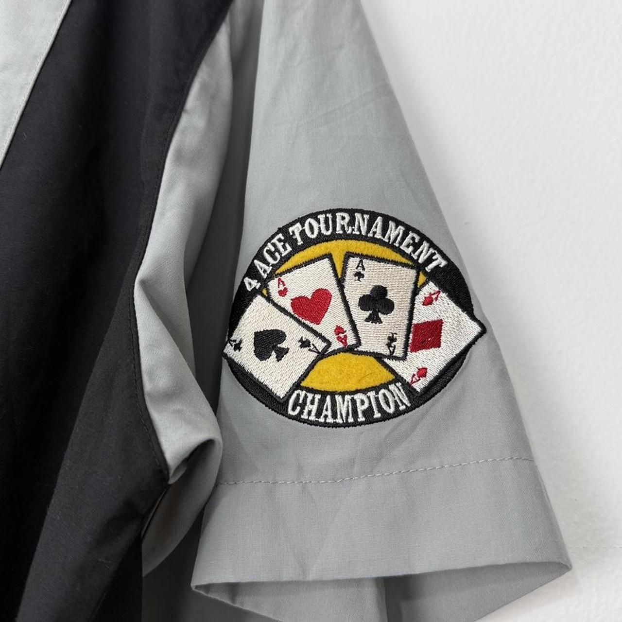 Vintage Disneyland Big Bad Wolf Poker Club 00s Button Up Shirt (M)