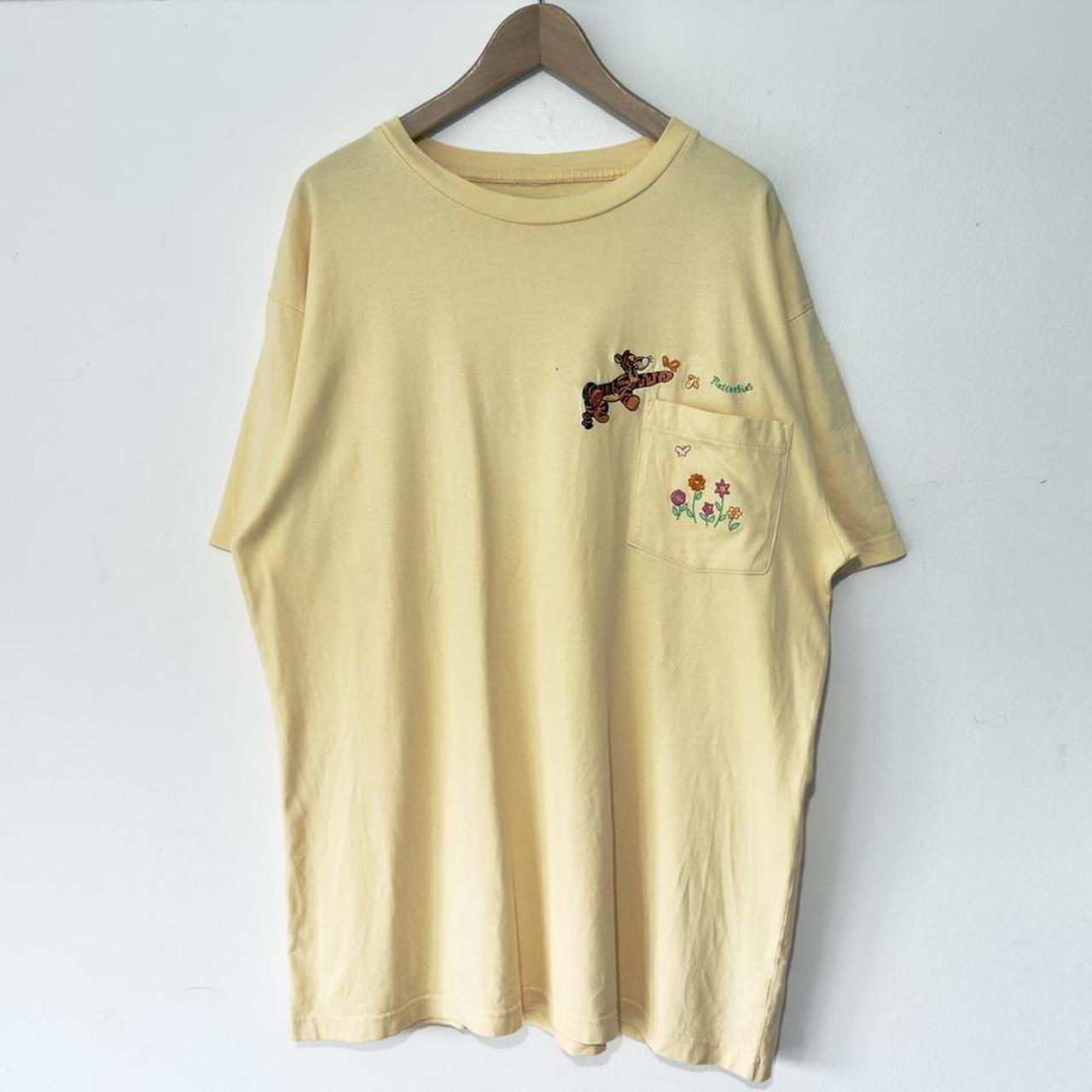 Vintage Tigger, Flowers & Butterflies 00s T Shirt (XL)