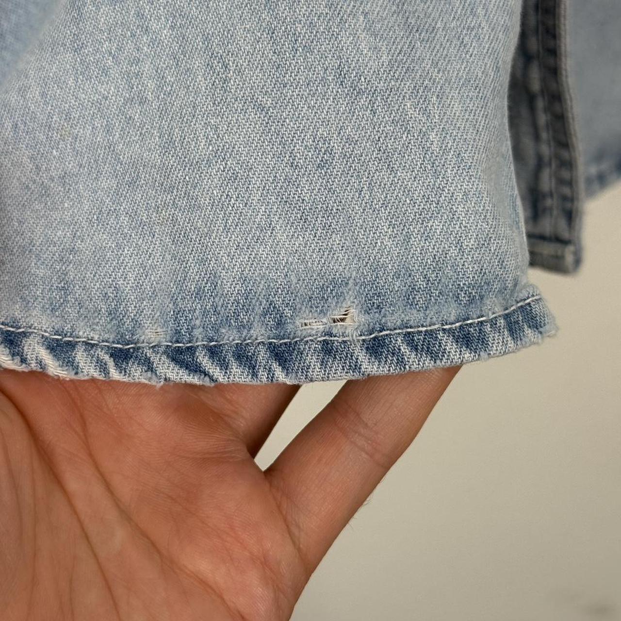 Vintage 90s Mickey Mouse Embroidered The Disney Store Blue Denim Shirt (M)