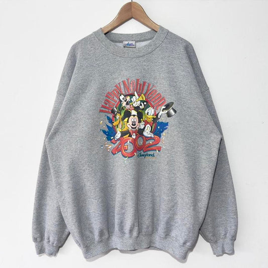 Vintage Disneyland Happy New Year 2002 Sweatshirt (XL)