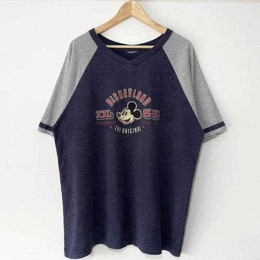 Vintage Disneyland Mickey Mouse 00 V Neck (XL)