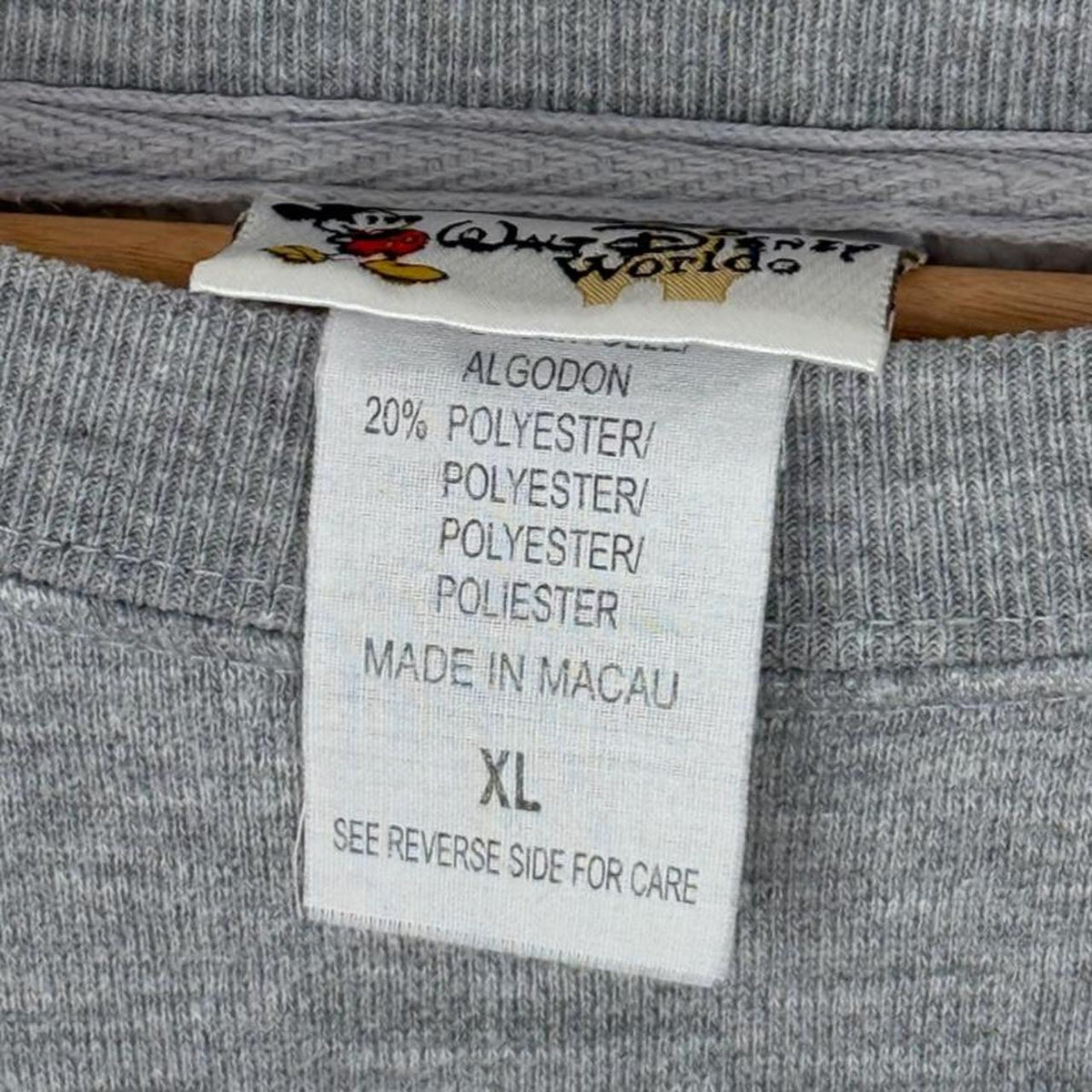 Vintage 00s Walt Disney World Emblems Embroidered Grey Sweatshirt (XL)