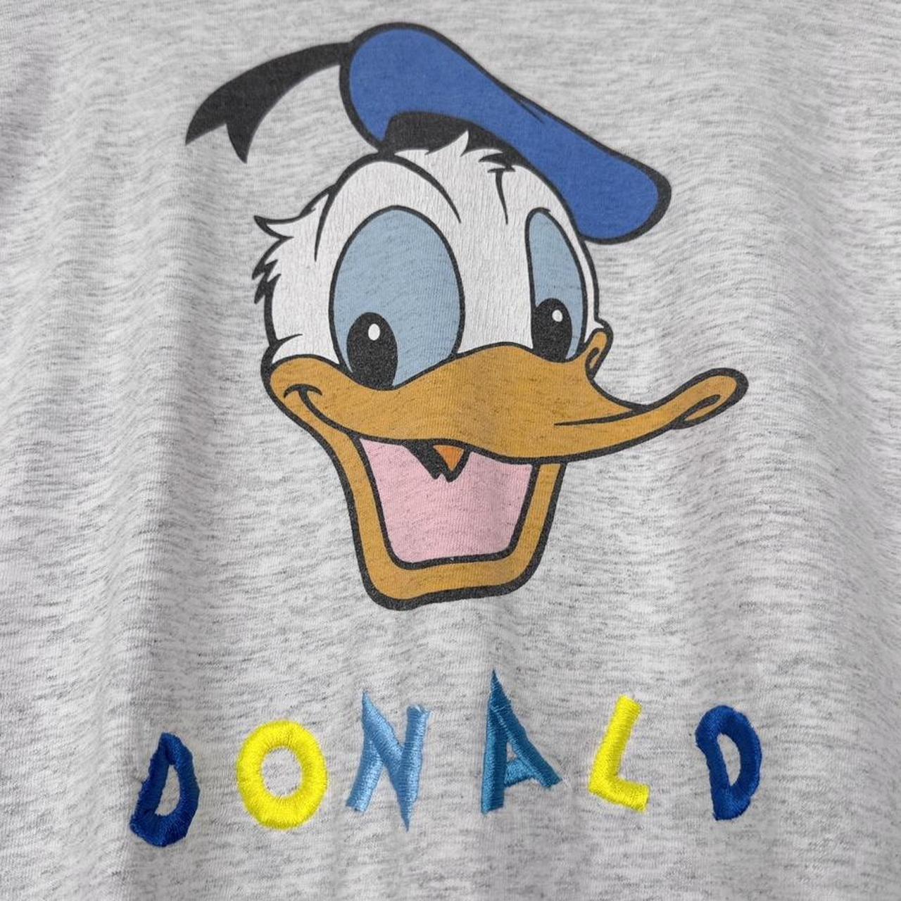 Vintage Donald Duck Embroidered Disney 90s T Shirt (L/XL)