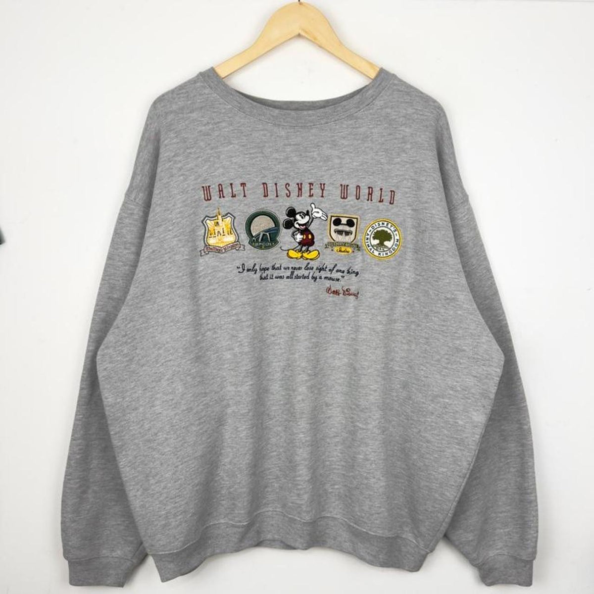 Vintage 00s Walt Disney World Emblems Embroidered Grey Sweatshirt (XL)