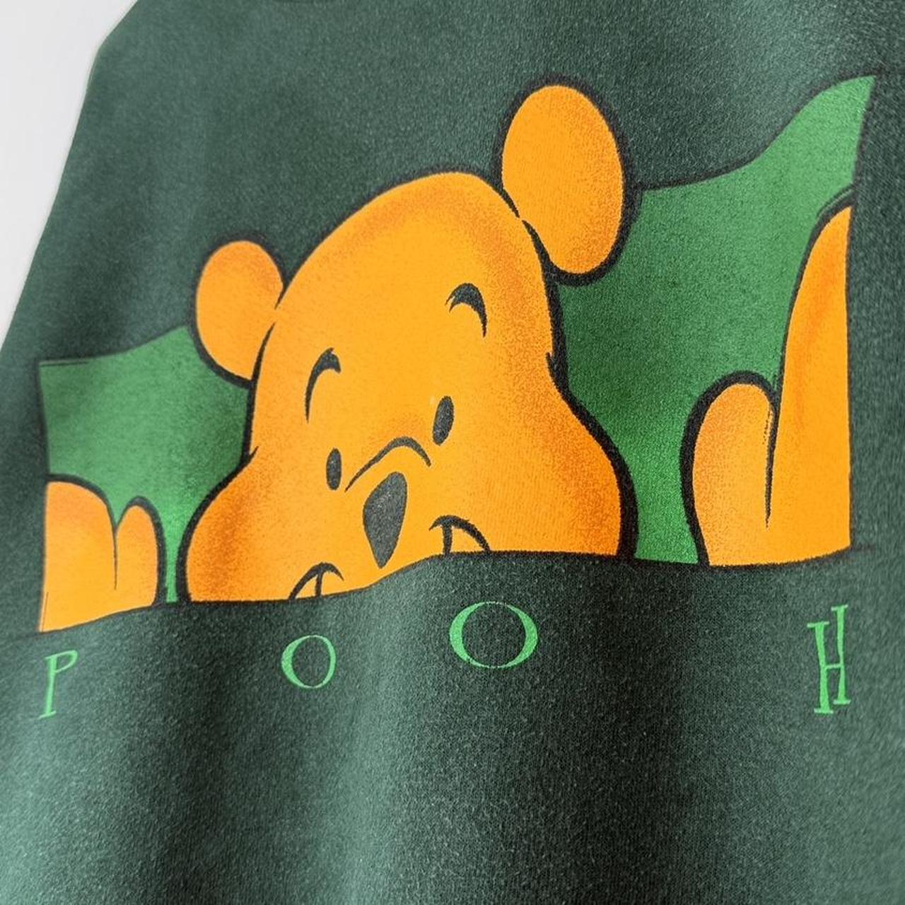 Vintage 90s Winnie the Pooh Peek Disney Store Green Sweatshirt (L)