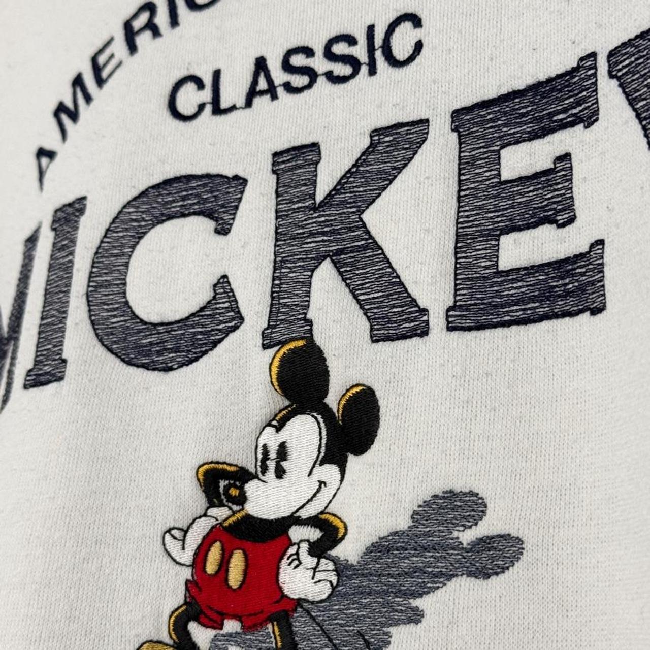 Vintage 90s Mickey American Legend Embroidered Sweatshirt (M/L)