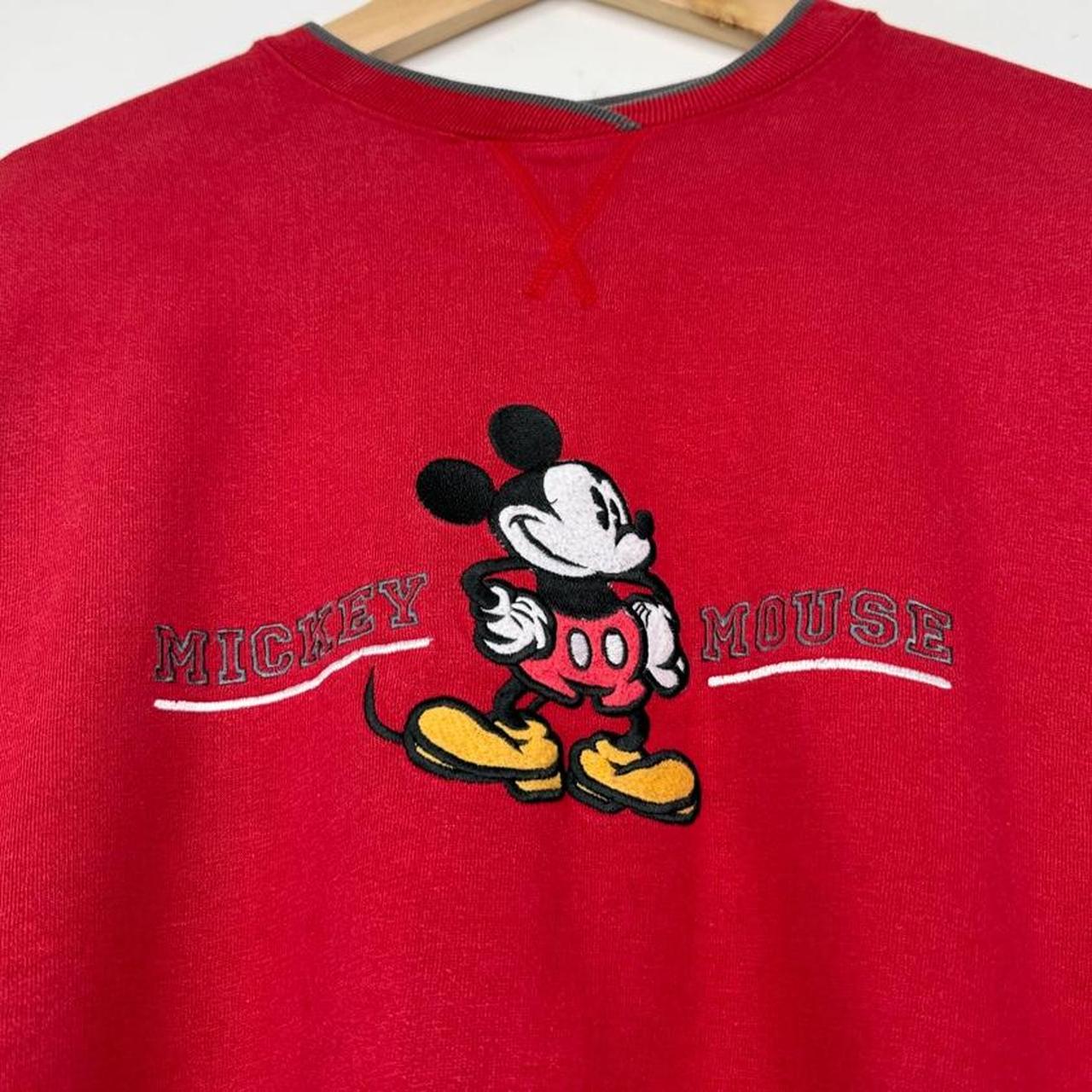 Vintage 90s Mickey Mouse Embroidered Red Sweatshirt (L/XL)