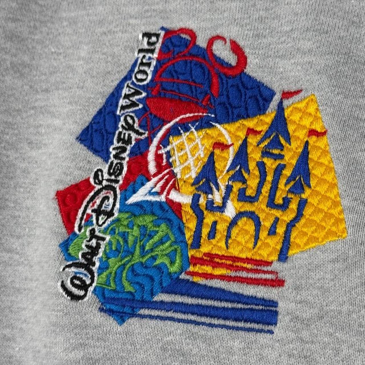 Vintage 00s Walt Disney World Embroidered Grey Quarter Zip (XL)