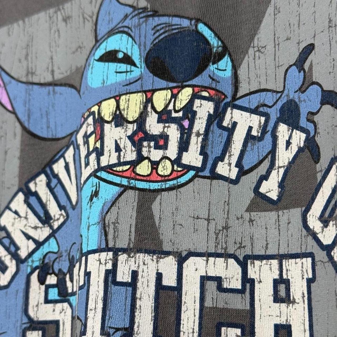 Vintage 00s University of Stitch Disney Store Grey T Shirt (L)
