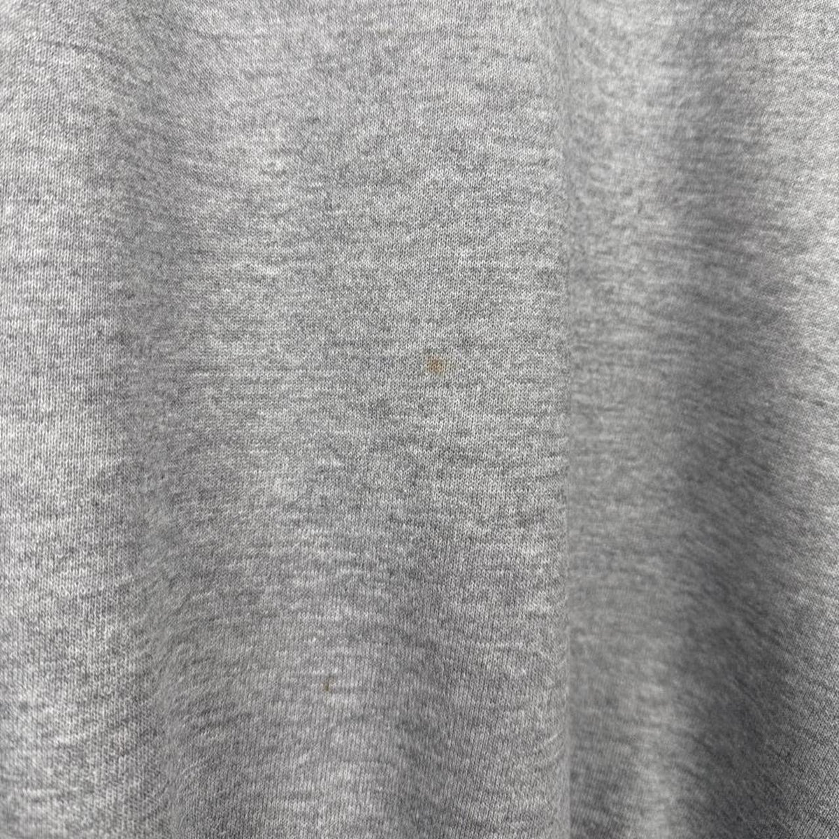 Vintage 00s Mickey Mouse Peek Grey Sweatshirt (XL)