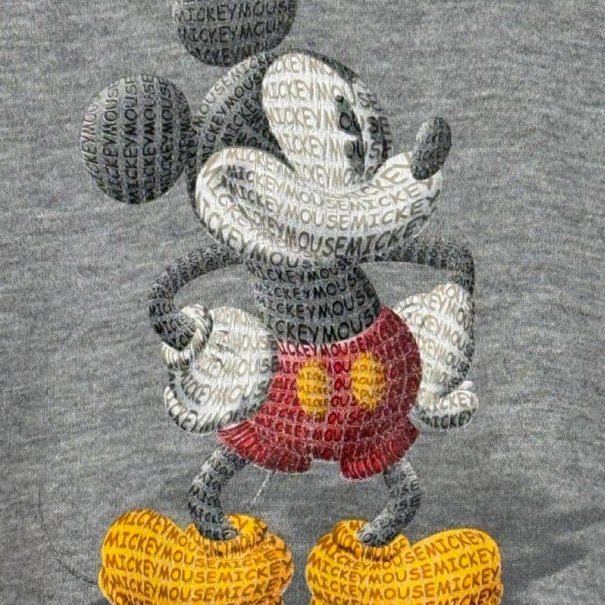 Vintage 00s Mickey Mouse Disney Store Grey Sweatshirt (L)