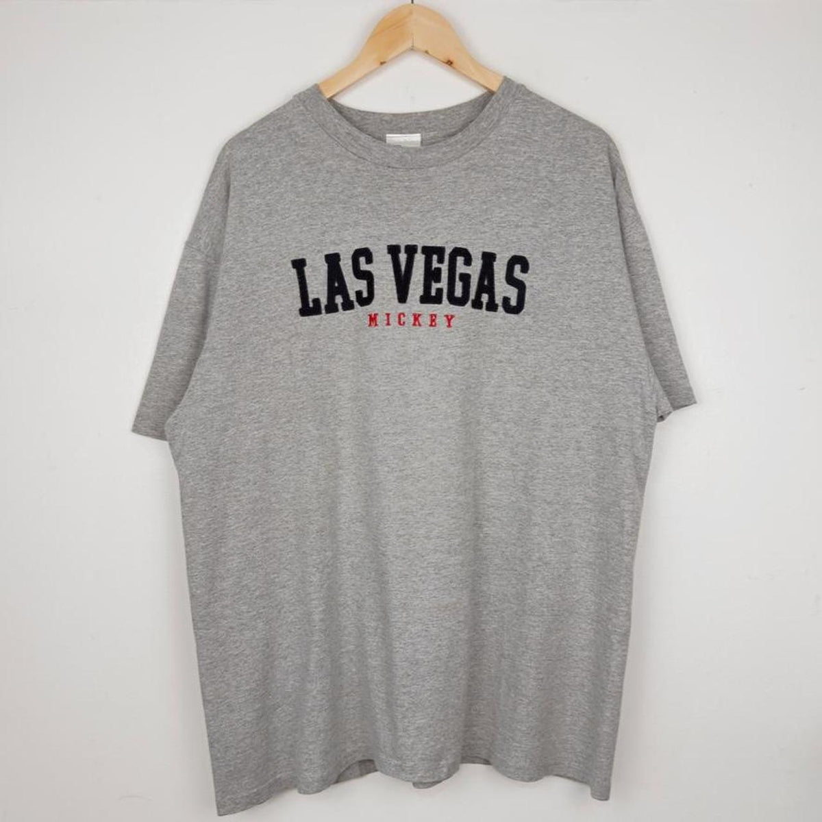 Vintage 00s Las Vegas Mickey Disney Store Grey T Shirt (XL)