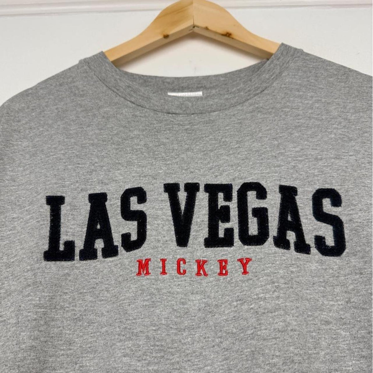 Vintage 00s Las Vegas Mickey Disney Store Grey T Shirt (XL)