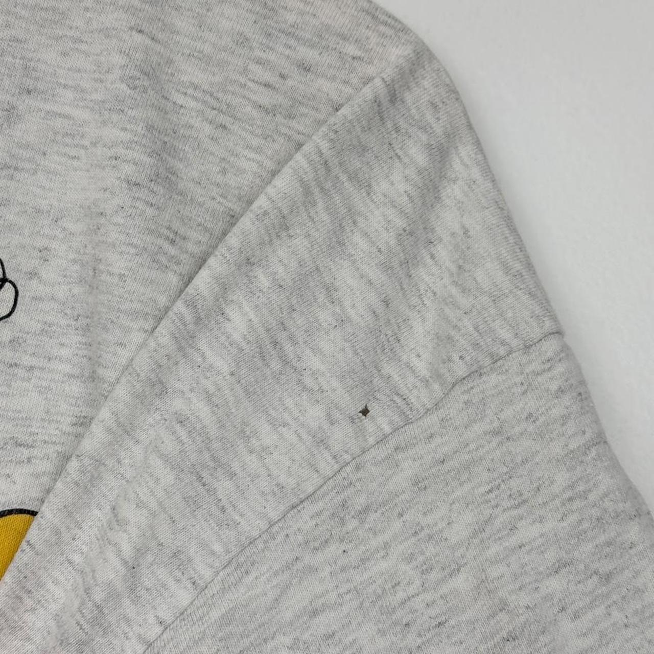 Vintage 90s Winnie the Pooh Cropped Distressed Grey T Shirt (Cropped L)