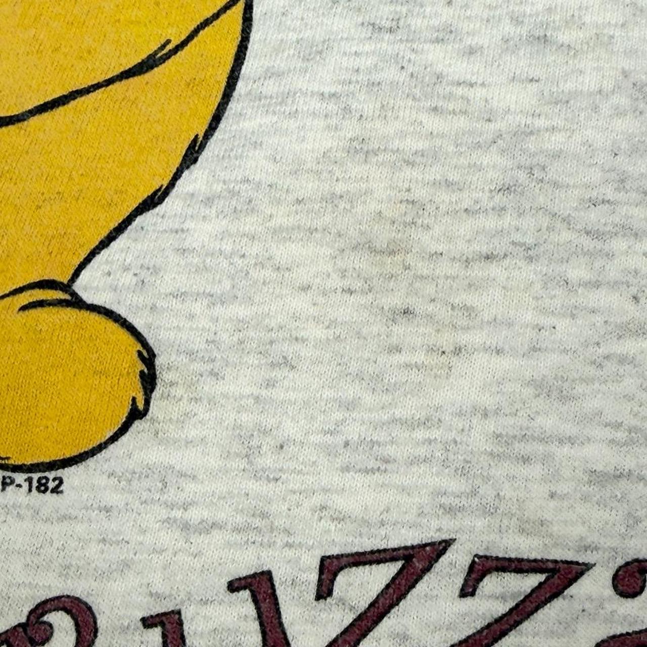 Vintage 90s Winnie the Pooh Cropped Distressed Grey T Shirt (Cropped L)