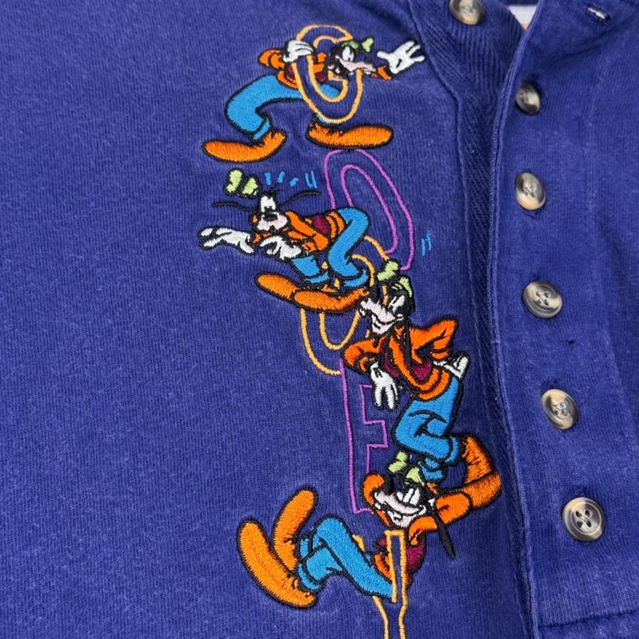 Vintage 90s Goofy Embroidered Blue Henley Long Sleeve (L)