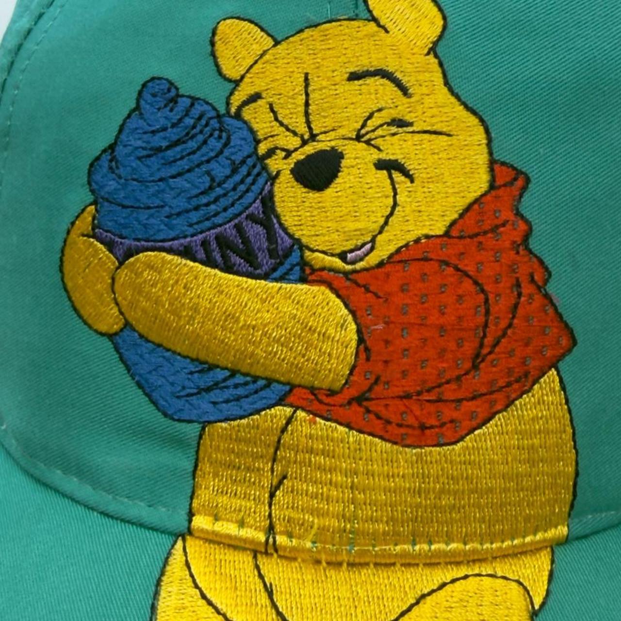 Vintage 90s Winnie the Pooh Embroidered Snapback Cap (Adult)