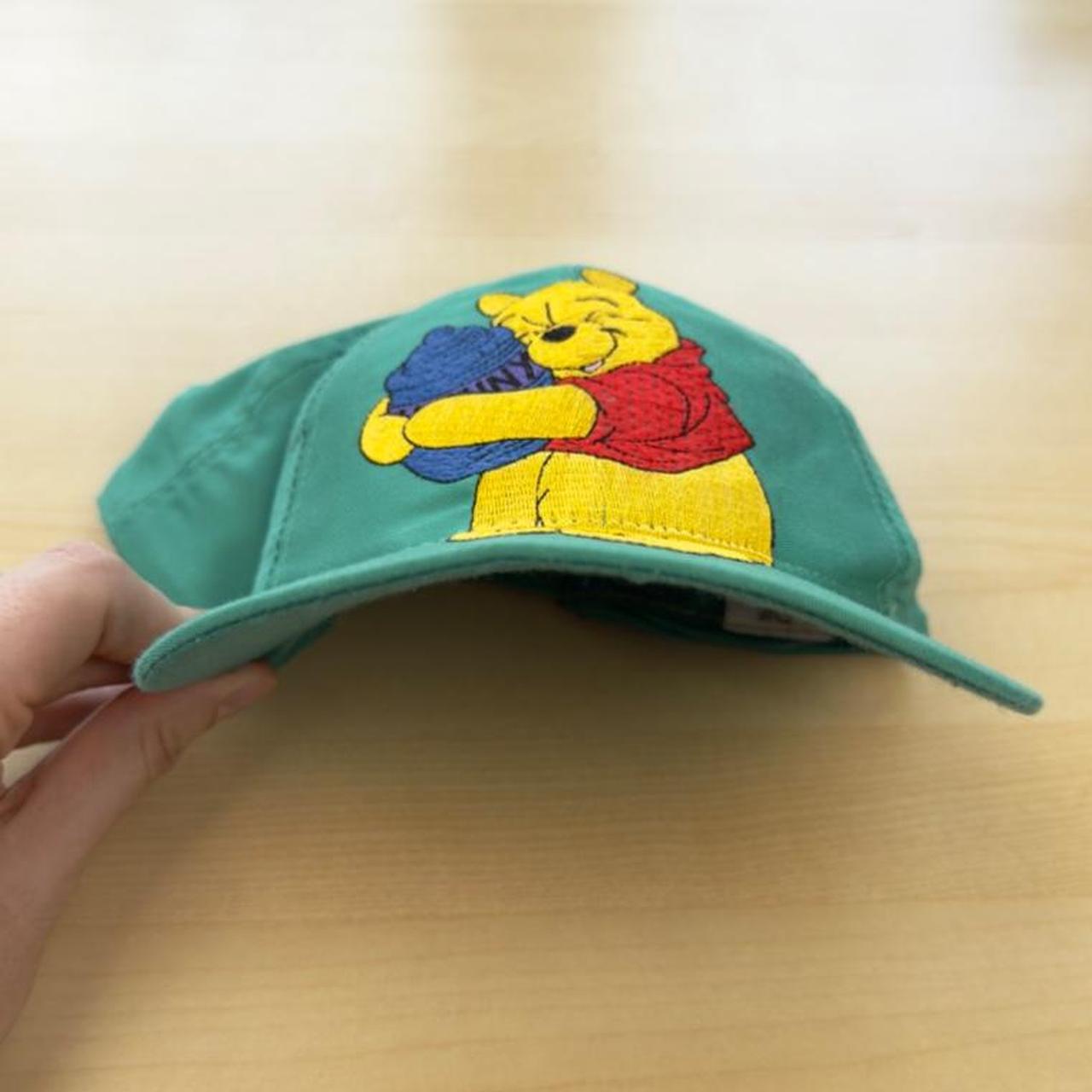 Vintage 90s Winnie the Pooh Embroidered Snapback Cap (Adult)