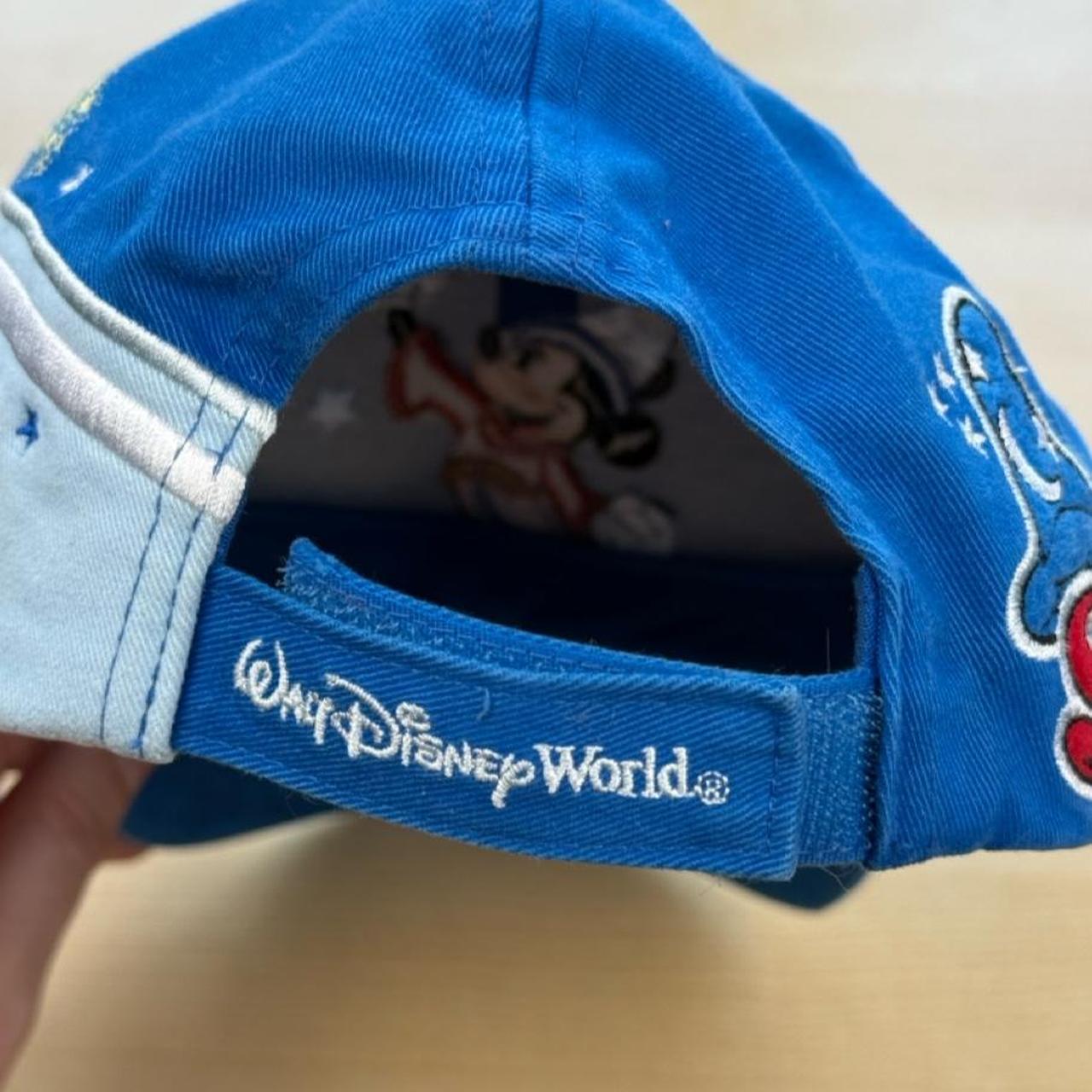 Vintage 00s Sorcerer Mickey Walt Disney World Autographed Blue Cap (Youth)
