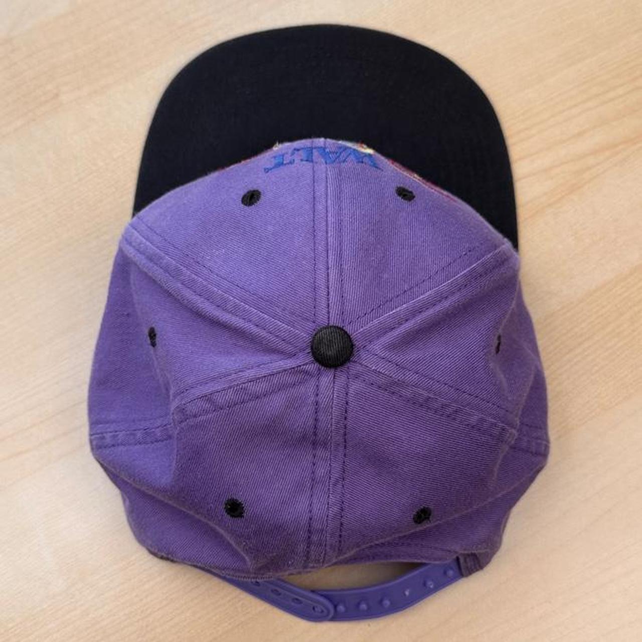 Vintage 90s Walt Disney World Embroidered Purple Snapchat Cap (Adult)