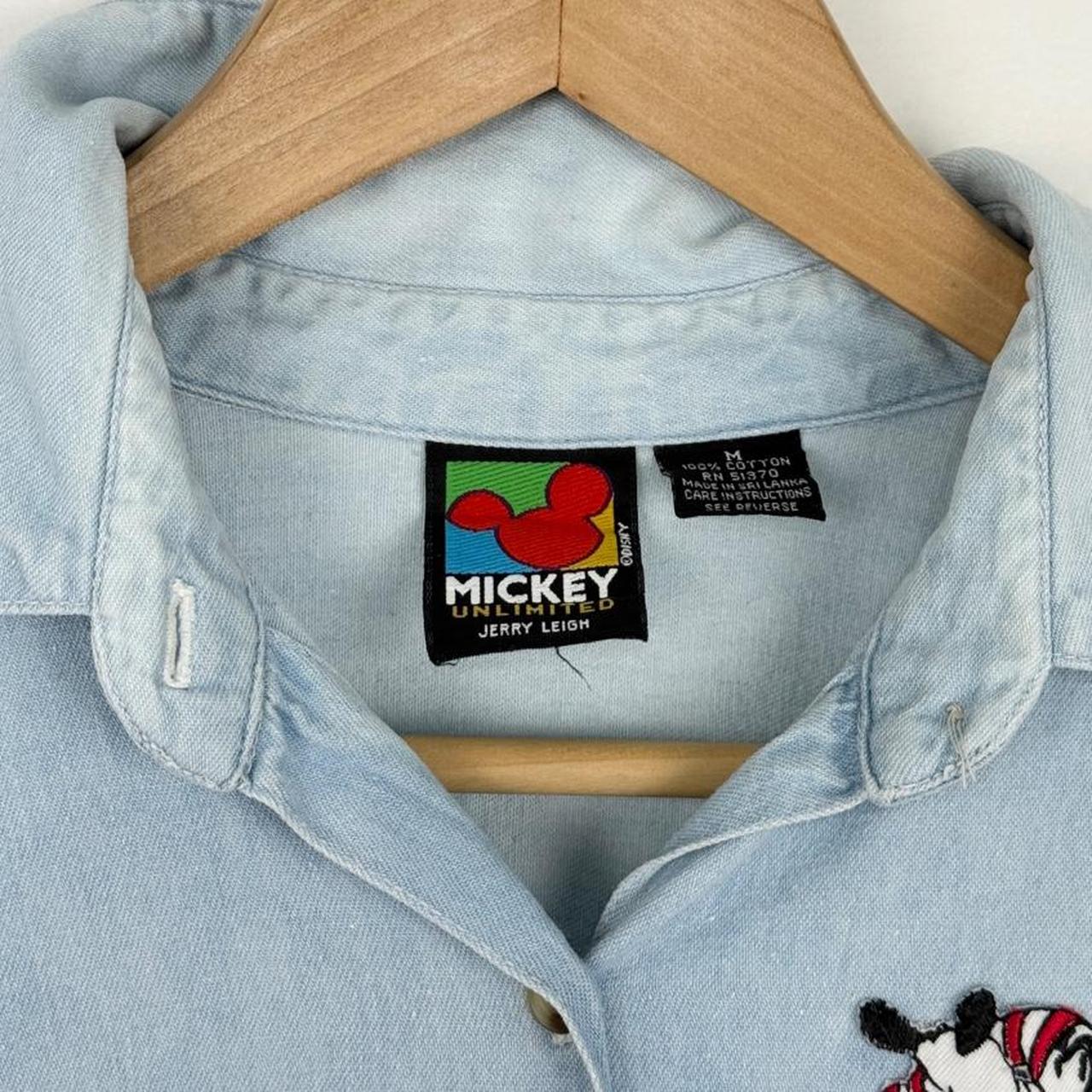 Vintage 90s Mickey & Friends Light Blue Button Up Shirt (M)