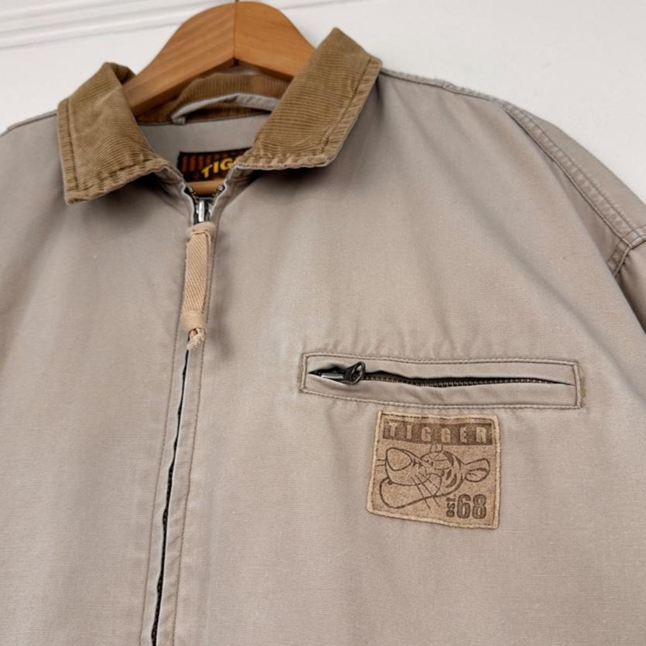 Vintage 00s Tigger Disney Store Beige Jacket (L)