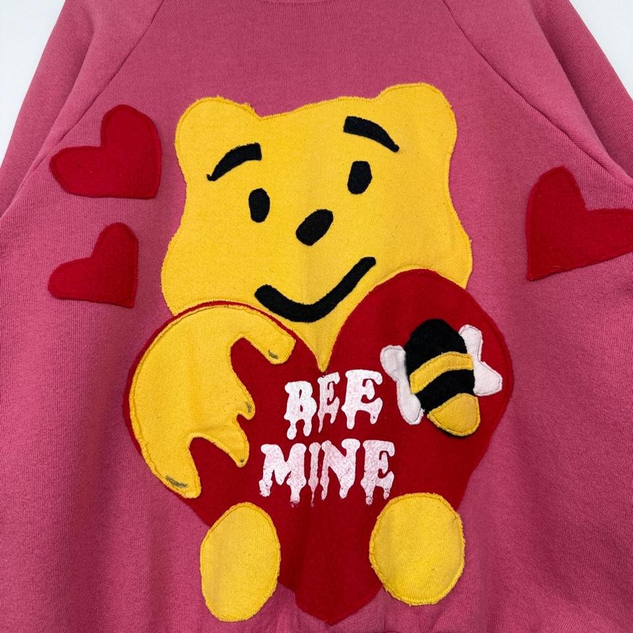 Vintage 90s Winnie The Pooh Bee Mine Pink Sweatshirt (Women's M)