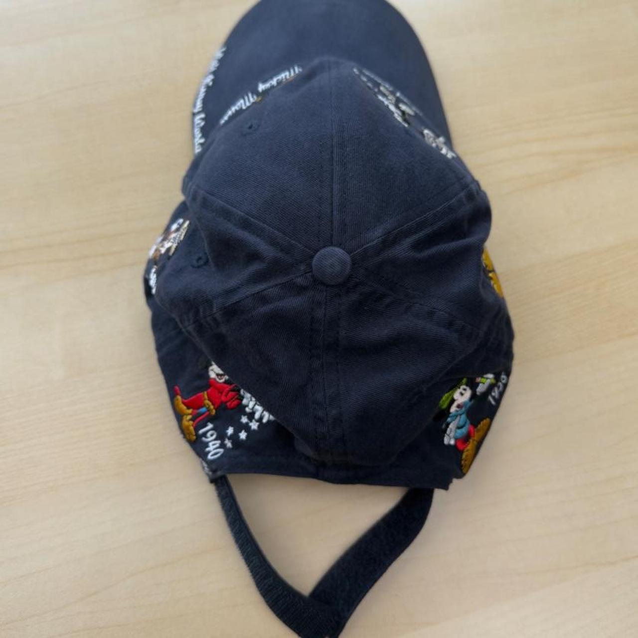 Vintage 00s Mickey Through The Years Embroidered Disney World Navy Cap (Adult)