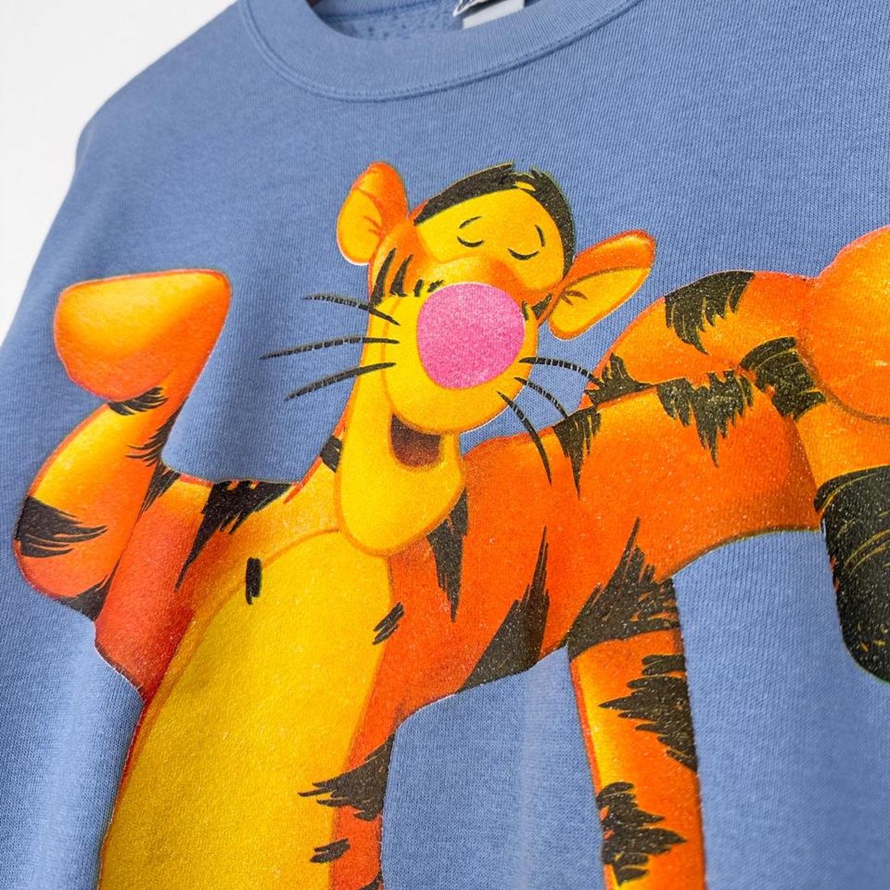 Vintage 90s Tigger Pooh Disney Light Blue Sweatshirt (L)